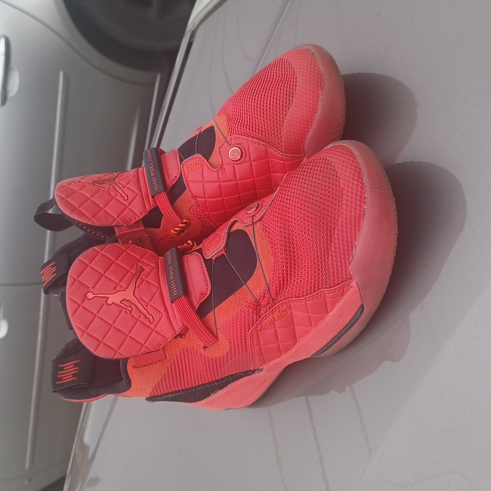 Jordan XXXIII☄️☄️